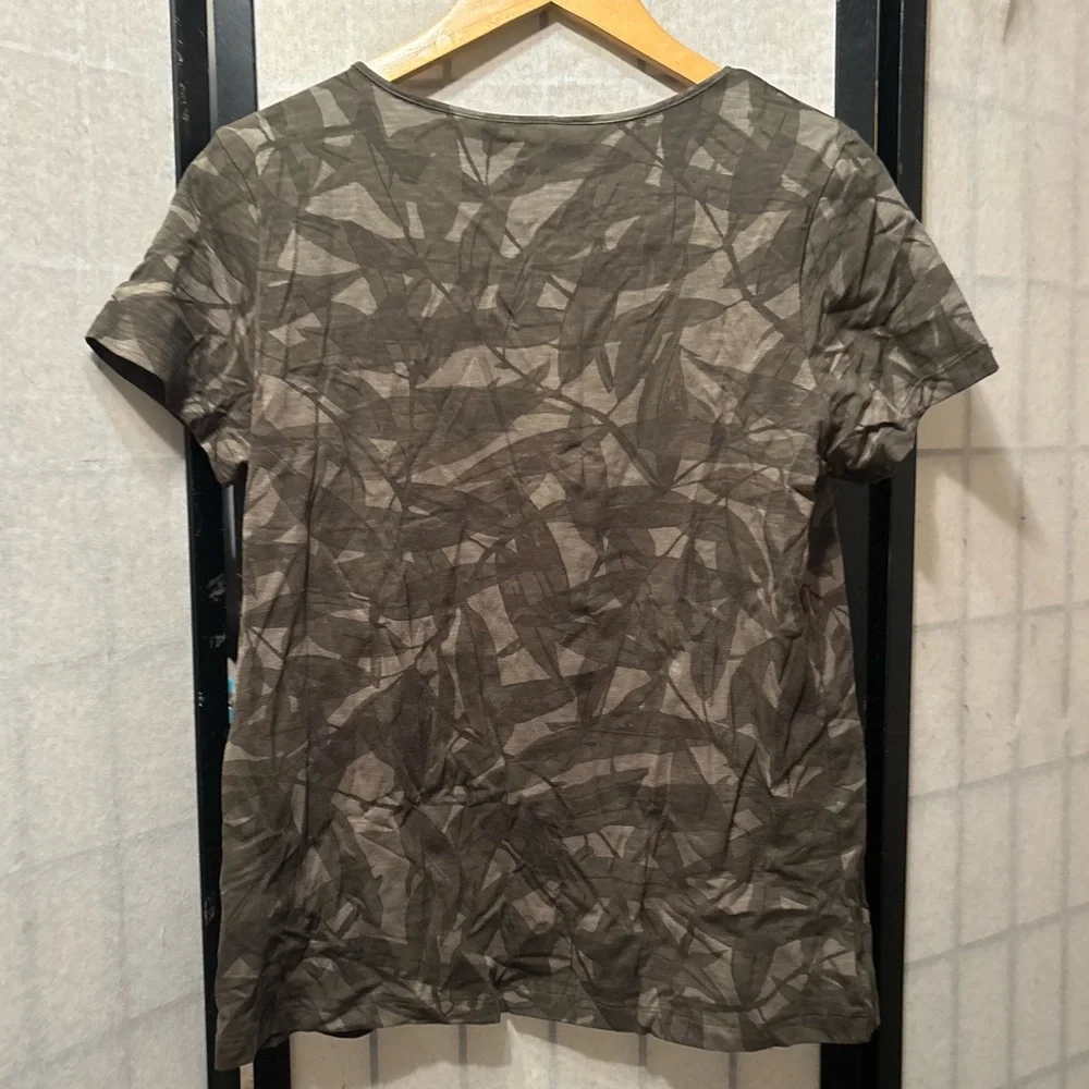 NICOLE MILLER Original NWT Camouflage Cotton T-Shirt - Picture 2 of 8